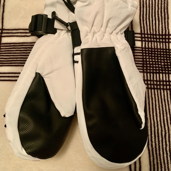 Hurley snow mittens - Picture 4 of 4